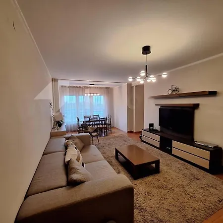 Apartamento Alfred's Peacfull House 3